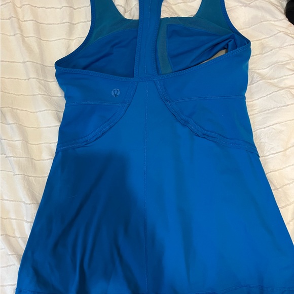 Blue lululemon tank - Picture 2 of 3